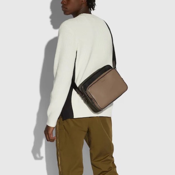 NWT Coach Metropolitan Soft Zip Messenger in Colorblock - Picture 3 of 7